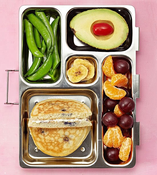 Tray with food